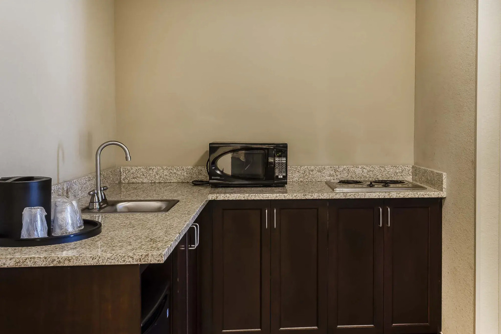 Comfort Inn & Suites Dothan East