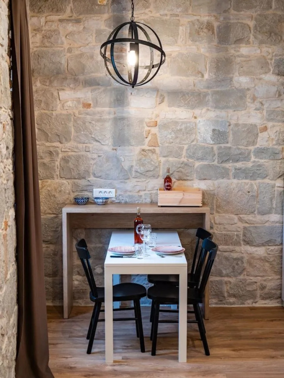 Emarconi history&luxury in Split center
