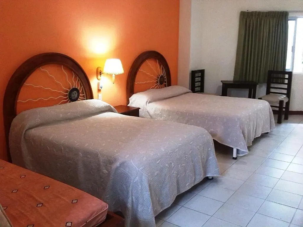 Hotel y Suites Corita