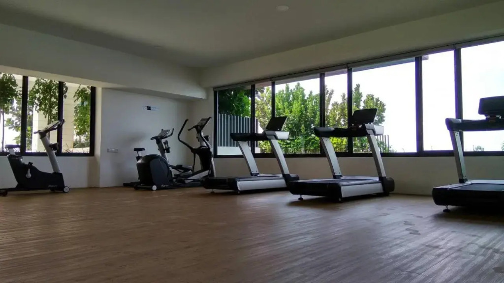 Waterfront (E) 3BR+3Bath+8 Persons+ Wifi+Parking