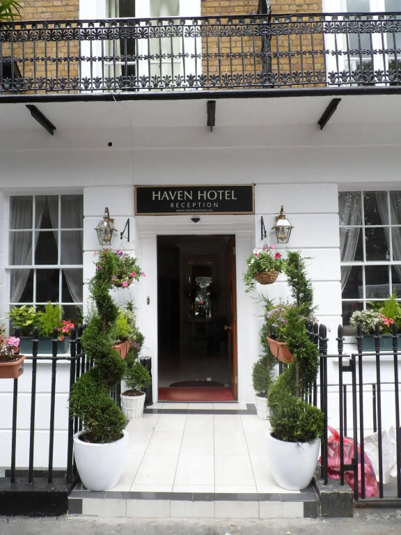 Haven Hotel