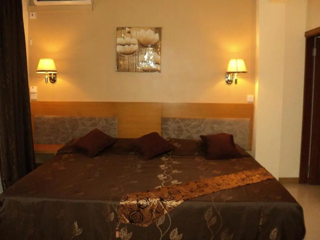 Monalysa St Honore Apartment & Studios Grand Bay