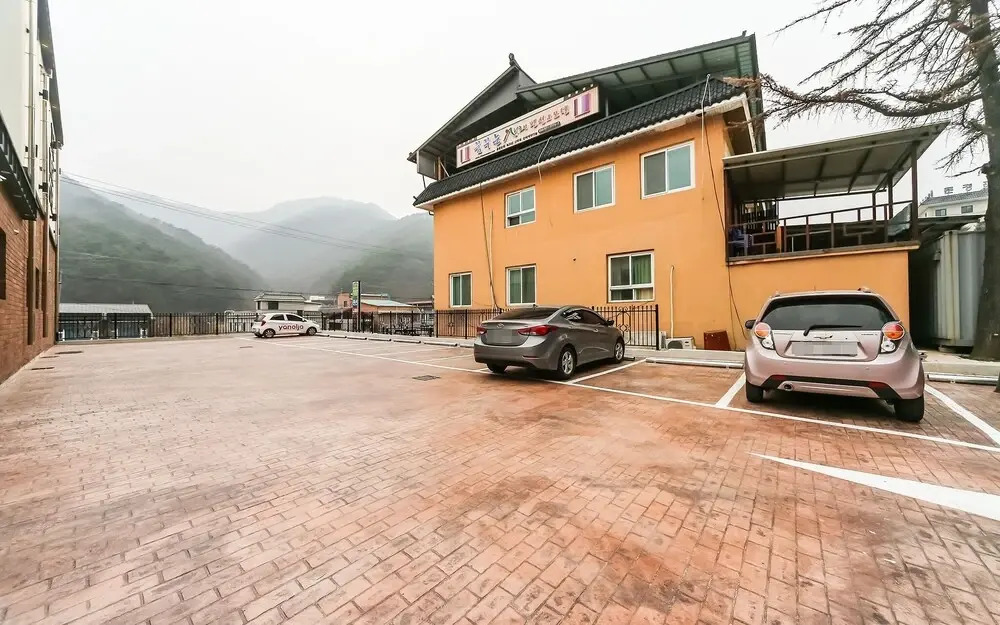 Mungyeong the Best Hotel