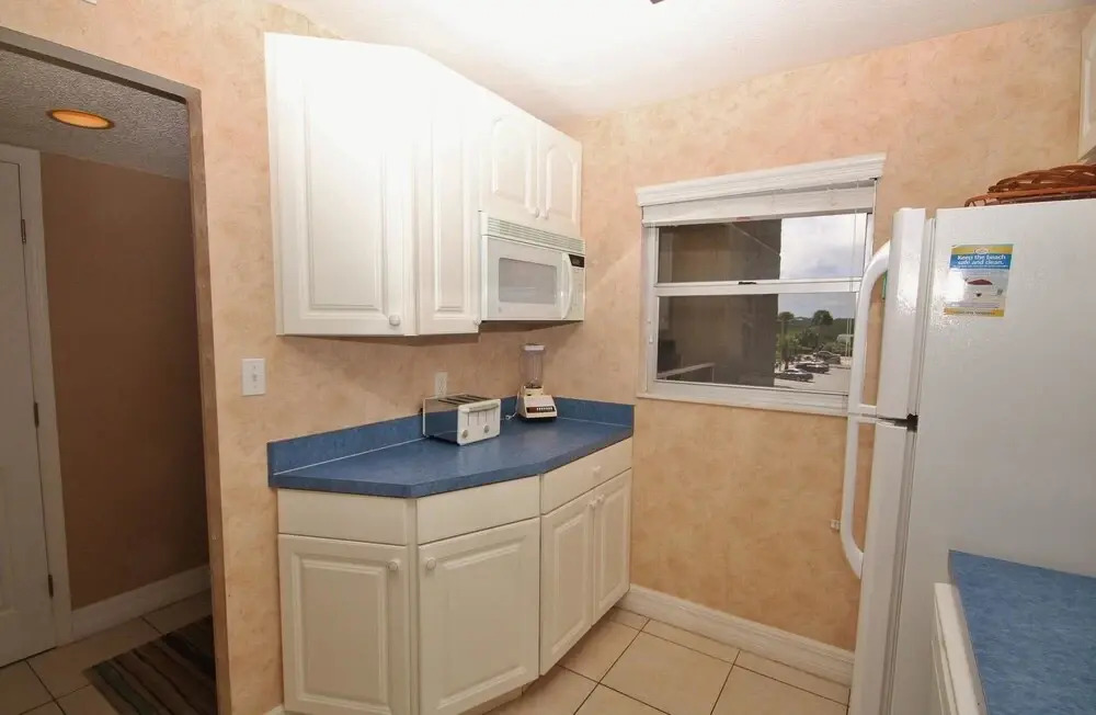 Sea Coast Gardens III 301 Apartment 2