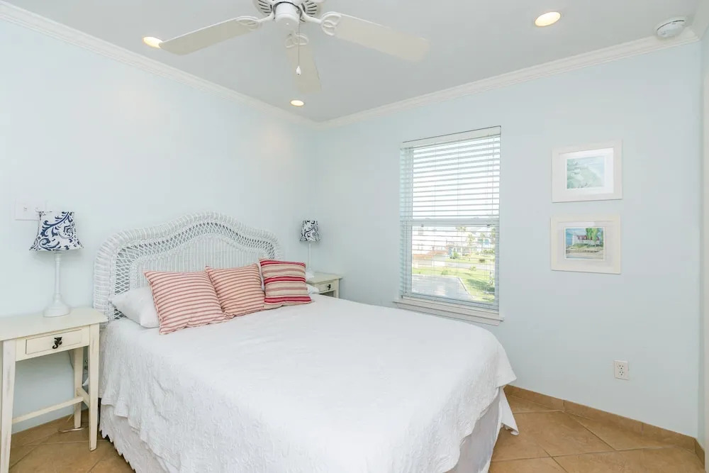 Remodeled, Ocean-View Beach House by RedAwning