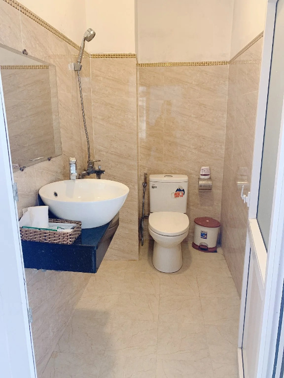Khách sạn Thiên Bảo