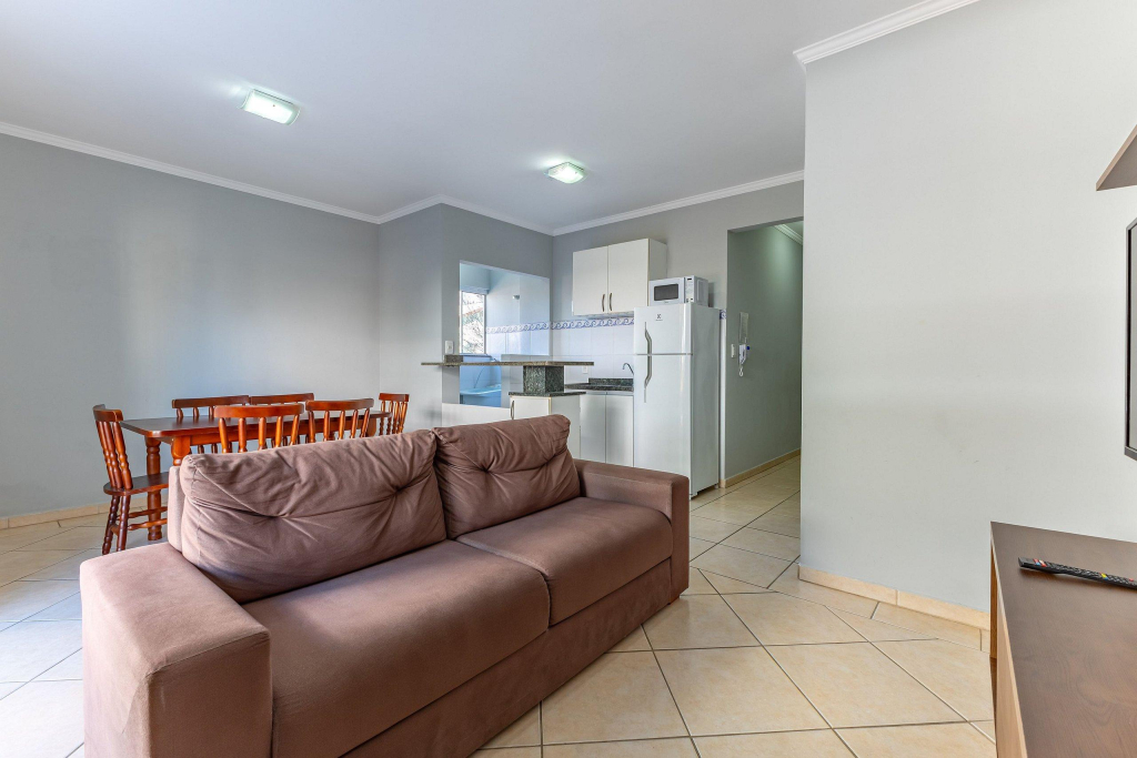 Excelente Apartamento 190m da Praia de bombinhas - 2 dorms 5 pessoas