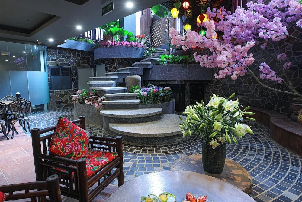 AN Residence - Ba Mau Lake