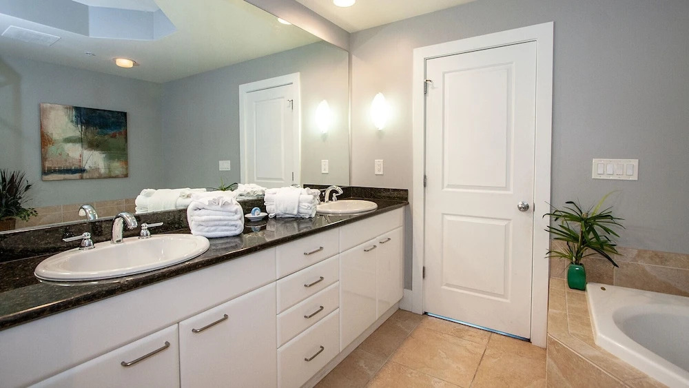 Two Bedroom Condo With Gulf and Bay Views - Unit Crc0816