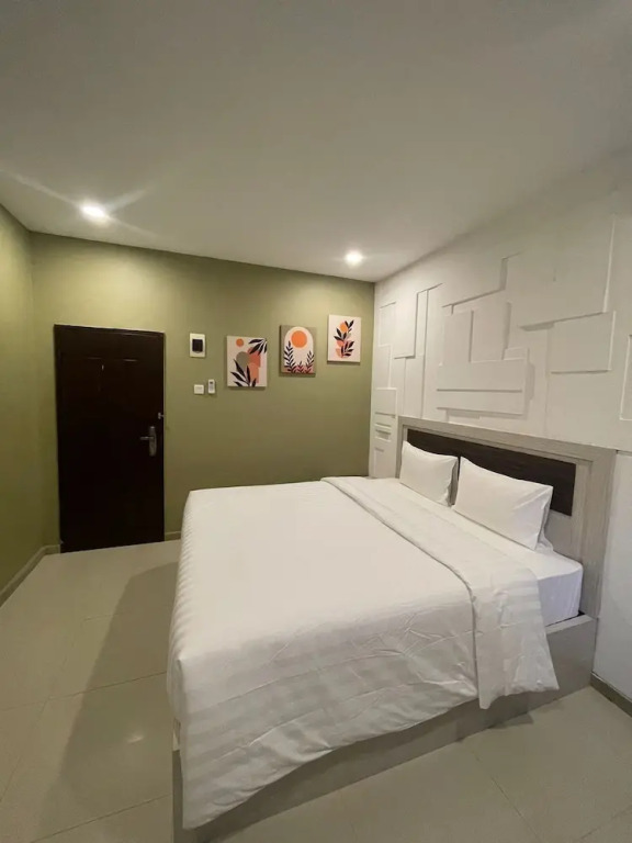 XTen Guest House