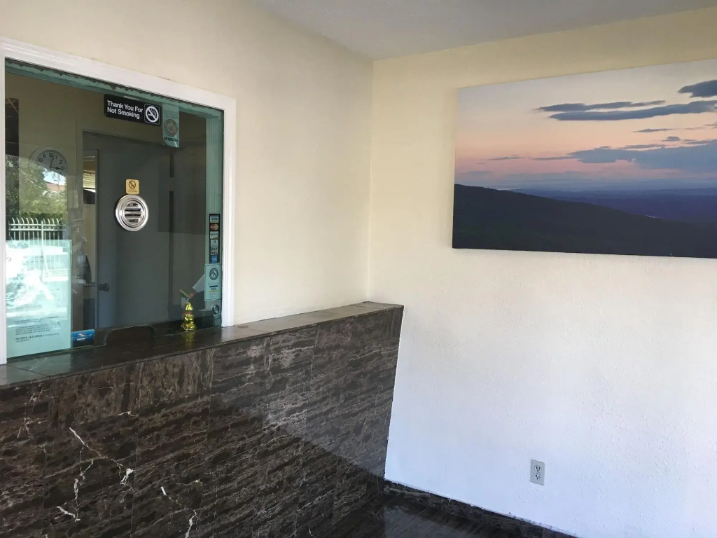 Civic Center Motel