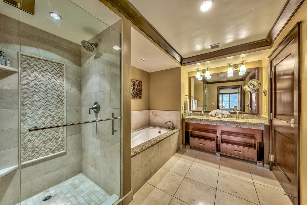 Constellation Residences