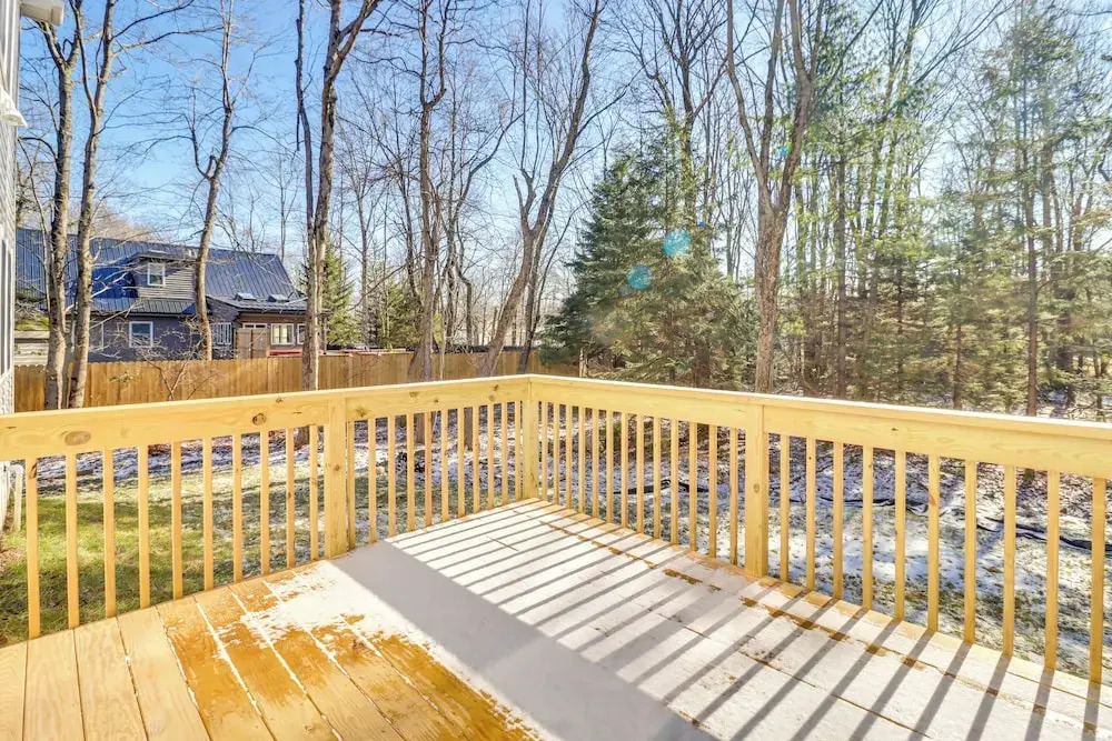 3 Mi to Kalahari: Pocono Summit Home w/ Pool Table
