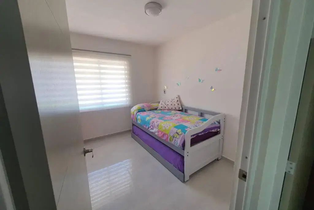 Departamento de lujo en Manzanillo, planta baja frente a la alberca