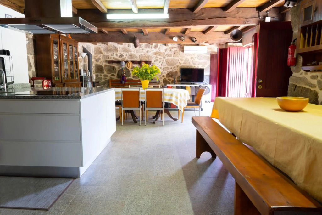 Casa das Castanhas - near Gerês