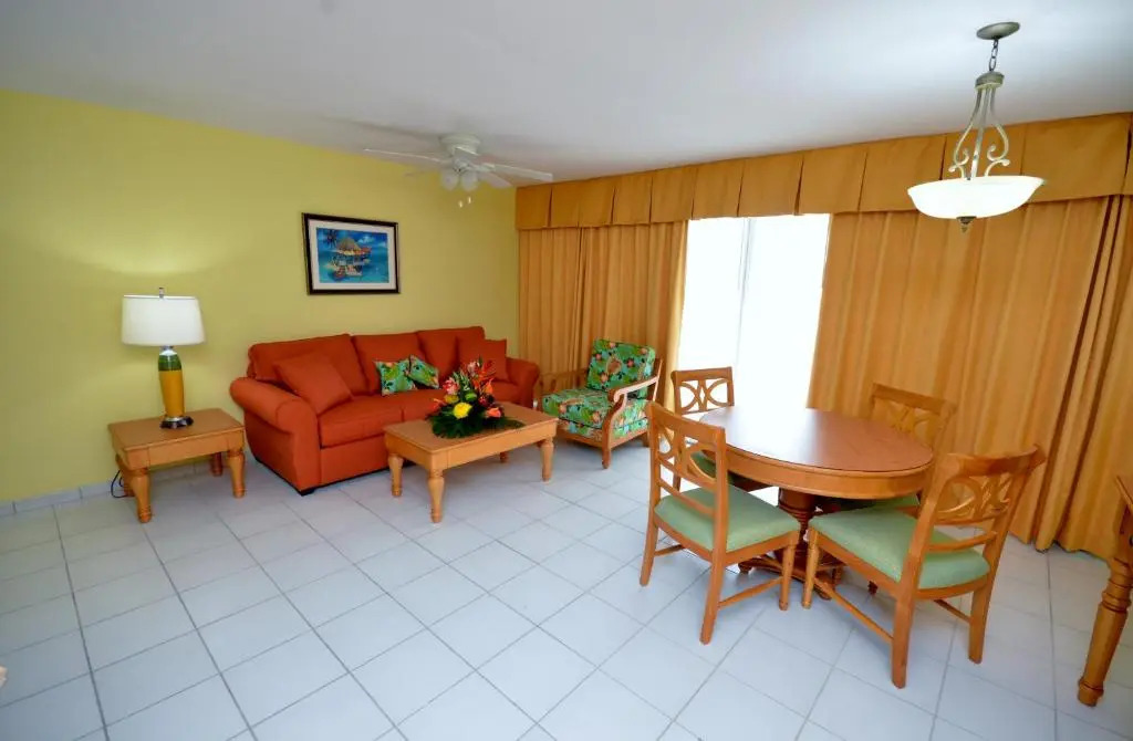 The Atrium Beach Resort and Spa Sint Maarten, Ascend Hotel Collection