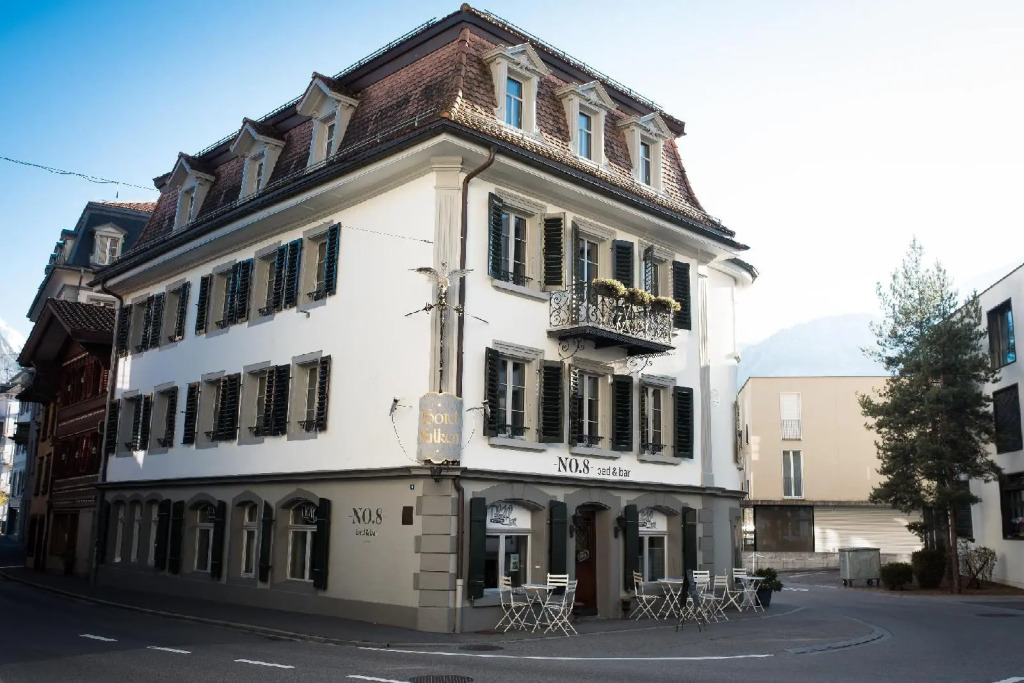 Swisslodge Falken