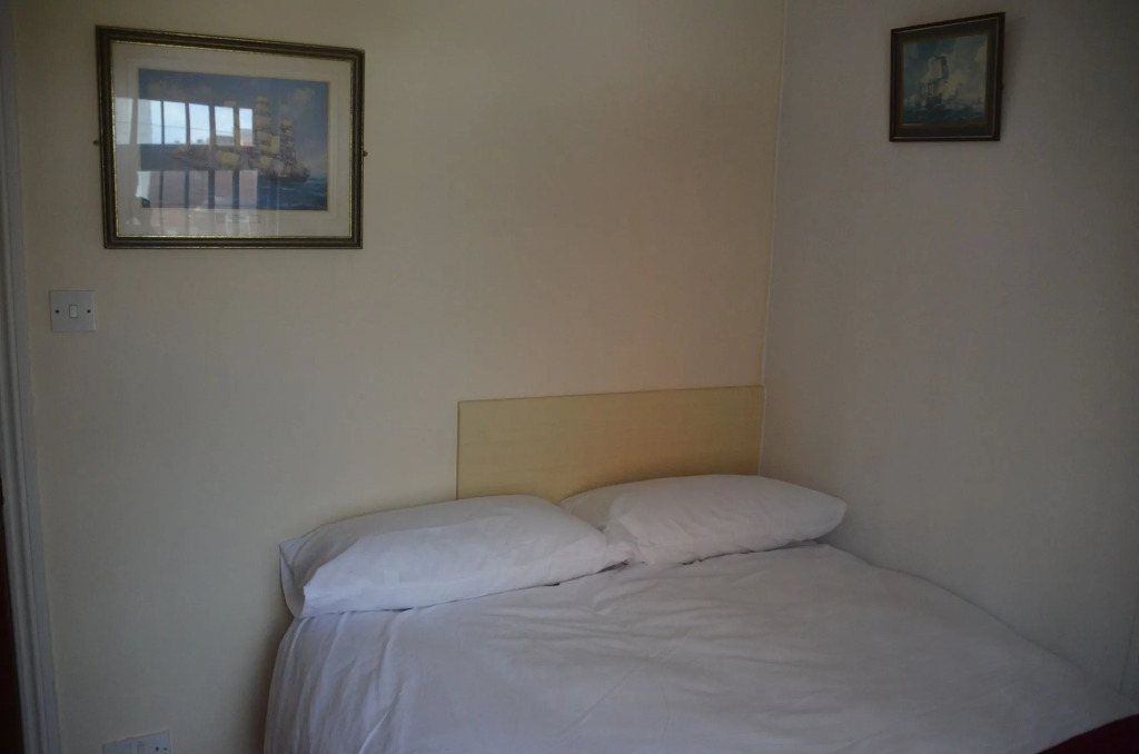 Lady Hamilton Inn