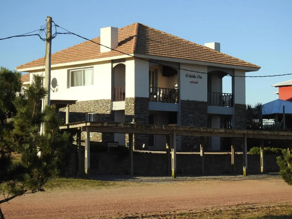 El Diablo Chic Colonial