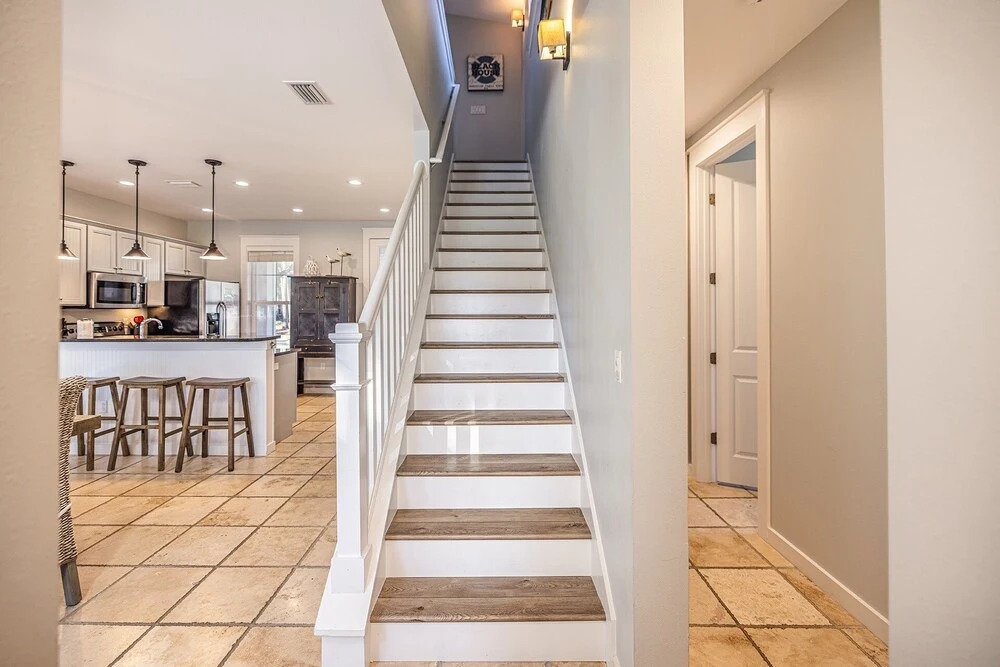 1282 Laurel Grove 3 Bedroom Home by RedAwning
