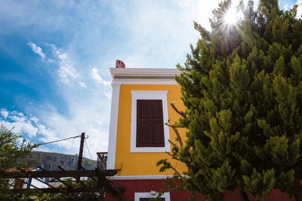 Karnayo Traditional Houses