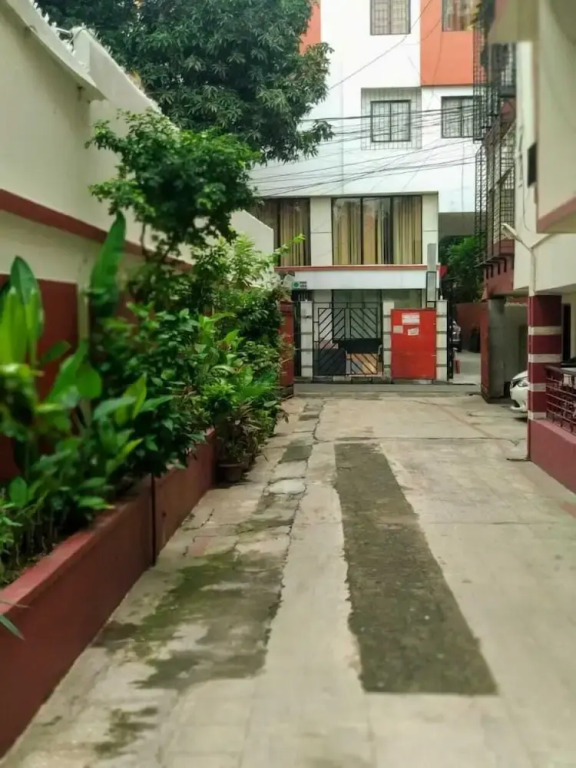 Yellowbrick - Calcuttas Freshest BnB