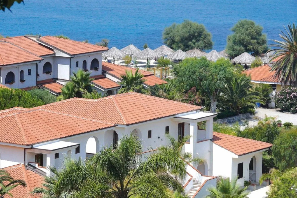 Villaggio Torre Ruffa Robinson
