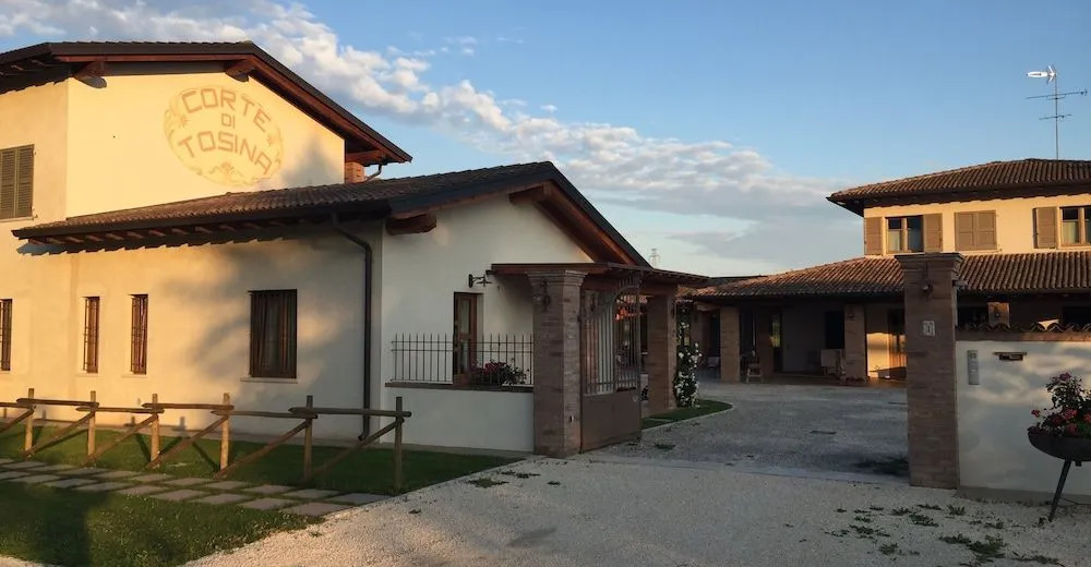 Corte di Tosina