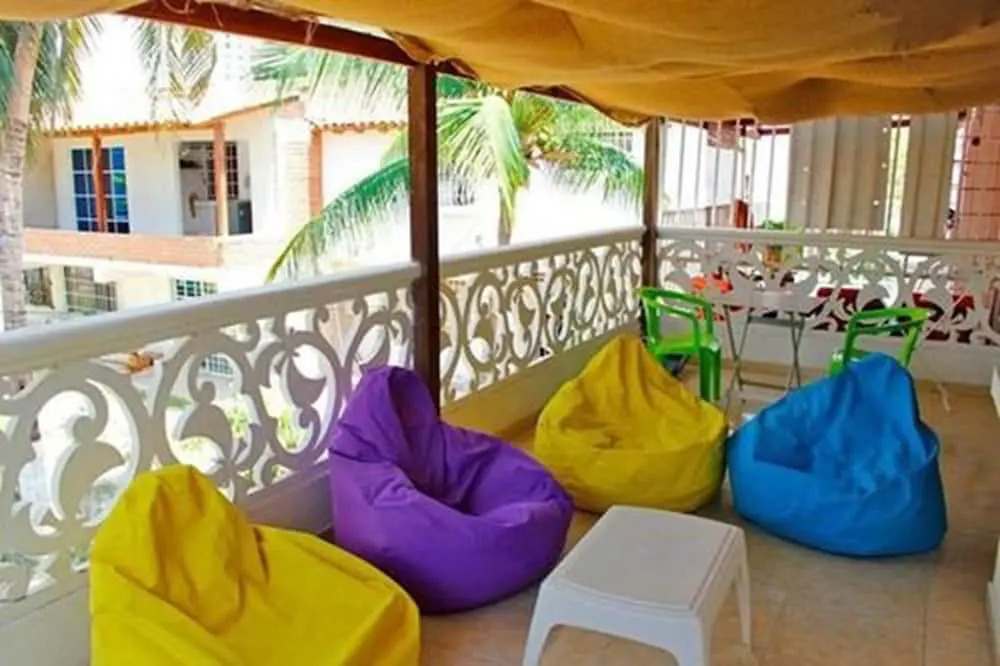 Hostal Kiwi B&B