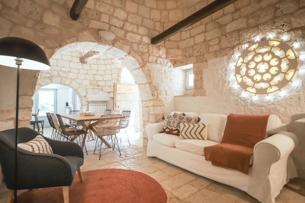 TD Trulli Locobello Stylish Cozy Trulli w Pool