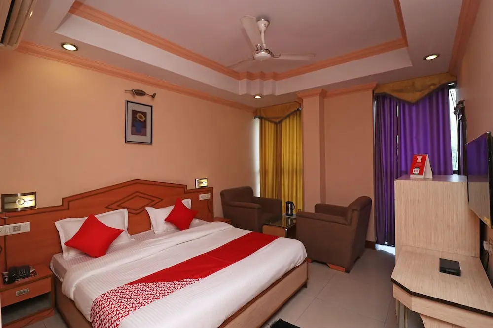 OYO 31010 Konark Regency