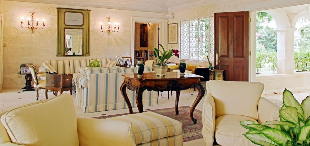 Villa Evergreen