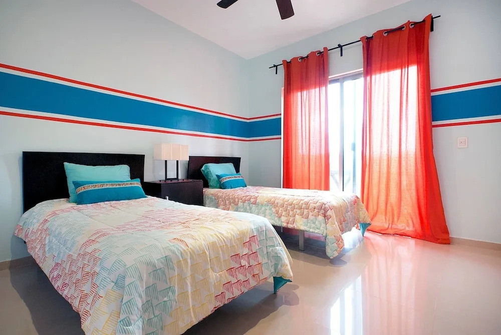 Sea Gem - 2 Br Condo At Coco Beach