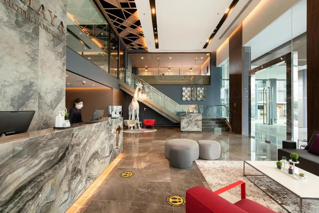 Отель Thaya Hotel Bangkok