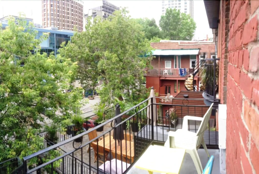 Bookit Montreal