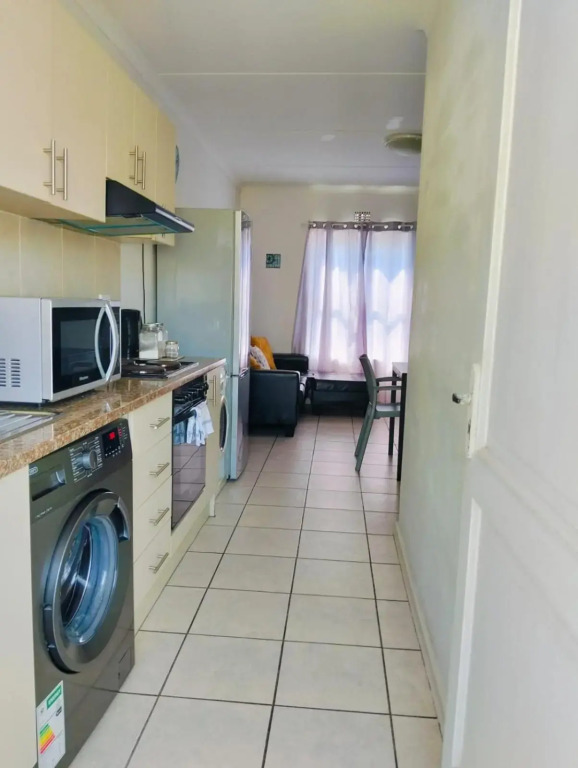 Cozy corner apartment Muizenberg