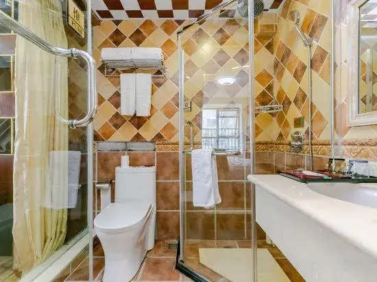 Fulong Hotel
