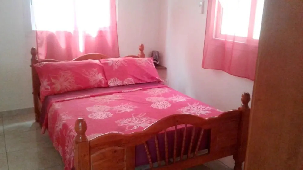 House With One Bedroom In Sainte Anne With Terrace And Wifi