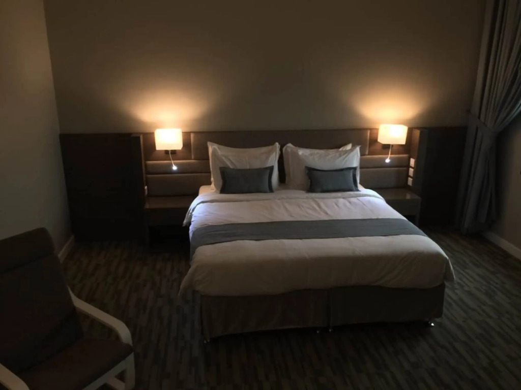 لورين للشقق المخدومة الكورنيش - اقتصادى - Loren Served Apartments Al corniche - Economic