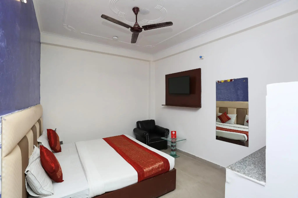 OYO 14919 Hotel Airport Vatika
