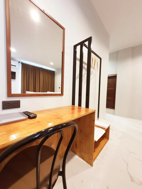 SUhotel Suratthani