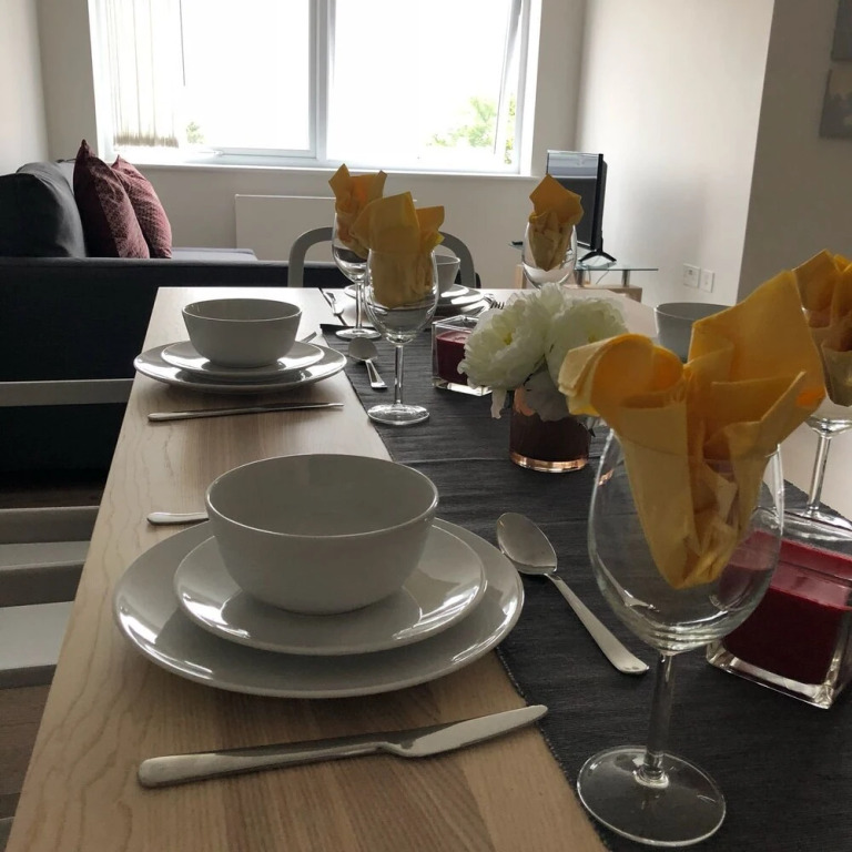 Kingsgate Apartment