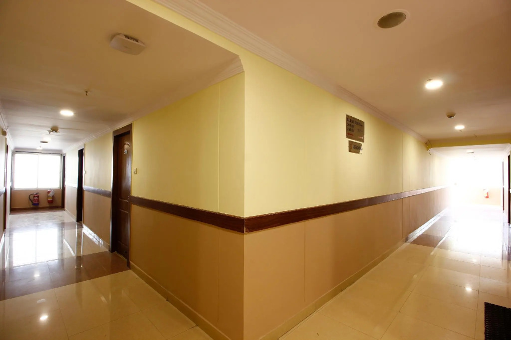 OYO Flagship 76915 Kachiguda Station Rd