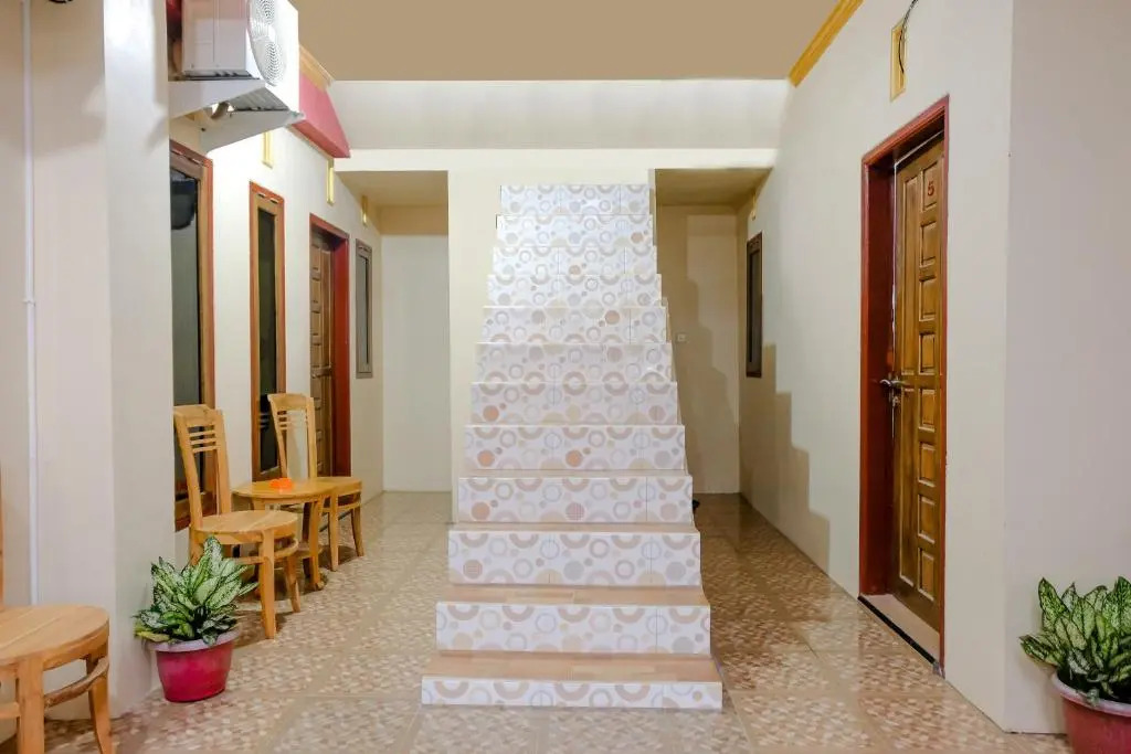 Hotel O D&a Guesthouse Syariah And Rent Car