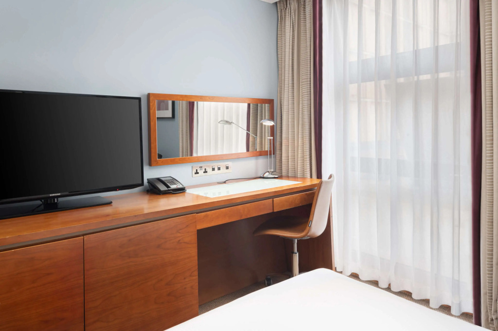 Hilton London Kensington Hotel