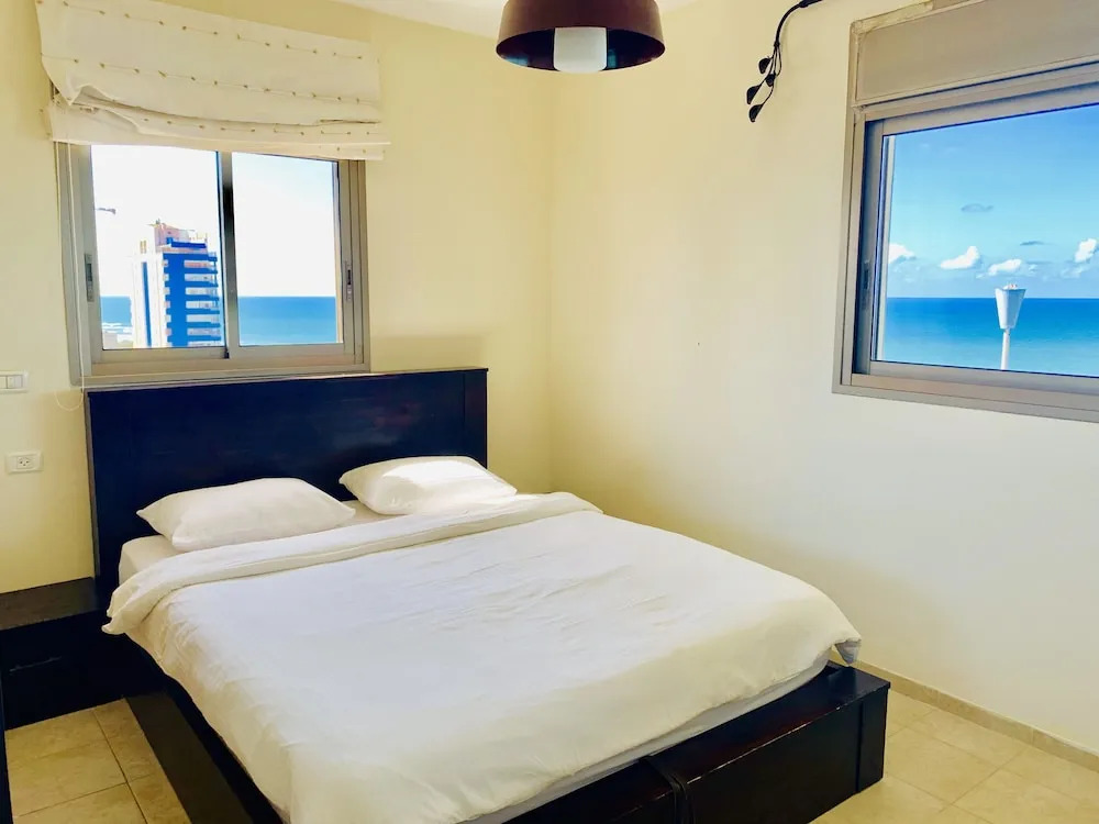Royal King David Apartment