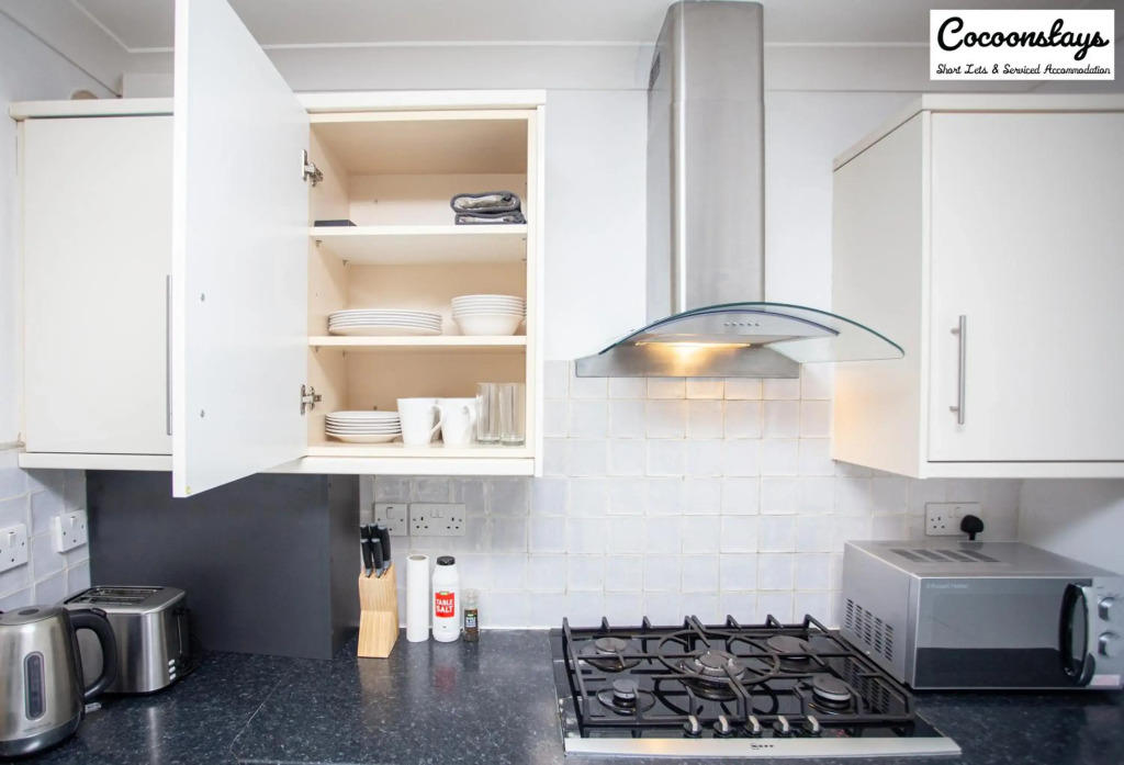 Cocooonstays Short Lets & Serviced Accommodation Hayes