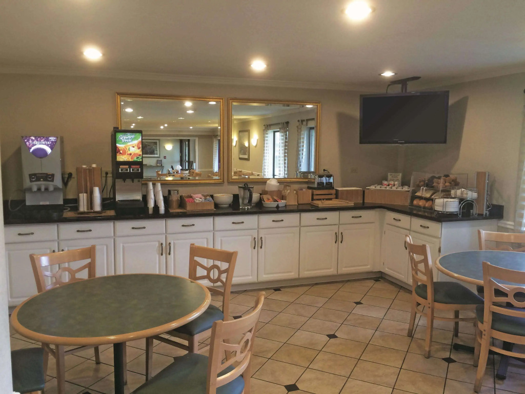 La Quinta by Wyndham Chicago Gurnee