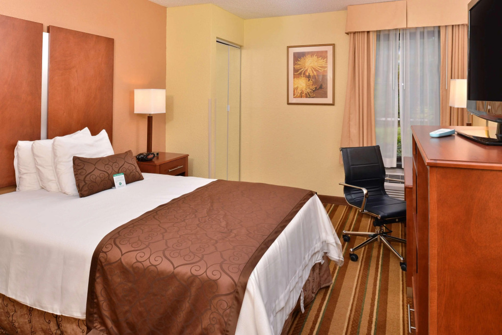 Best Western Plus Richmond