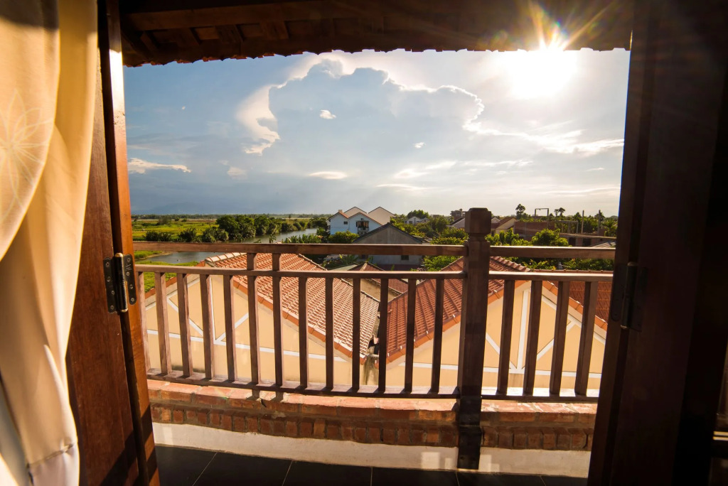 Calm House Hotel Hoi An